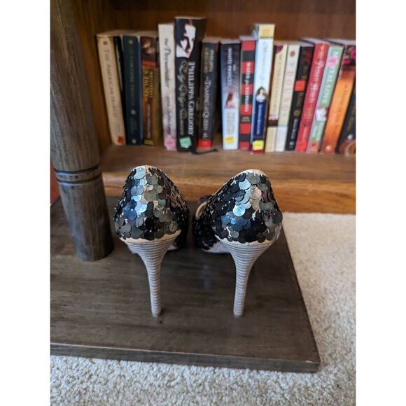 l.a.m.b. peeptoe tan leather silver sequin stilleto sz 7.5 excellent condition - Picture 2 of 6
